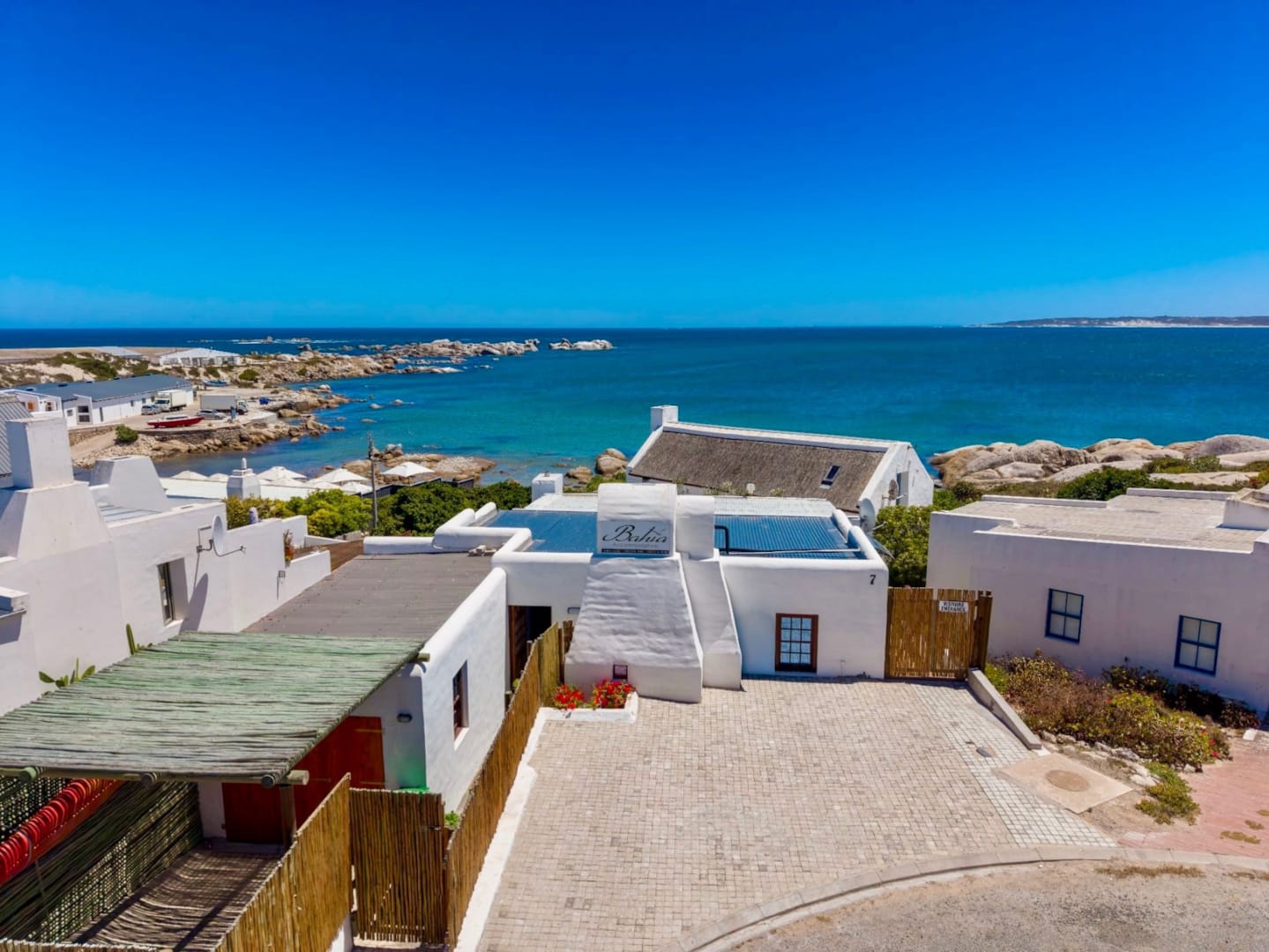 House · 3 bed · in 7 Hoge Close, Paternoster, Western Cape